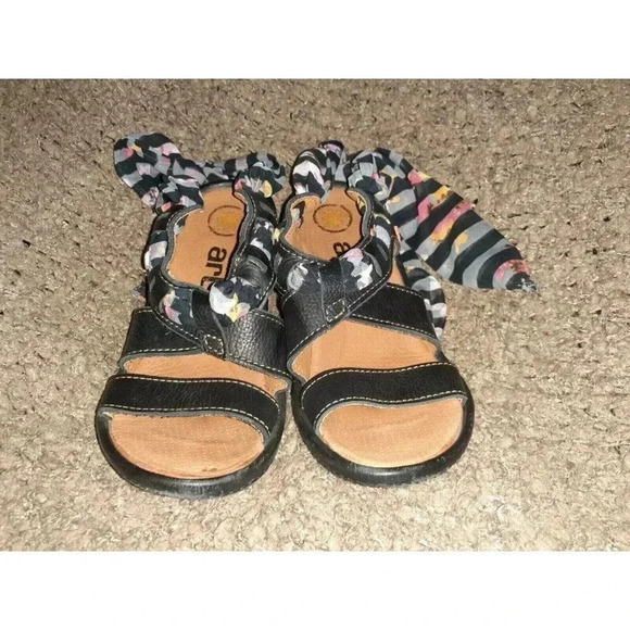 THE ART COMPANY SHOES-Sandals-Black Leather-Ribbon/Scarf Tie-Size 37-Near Mint - Picture 4 of 8